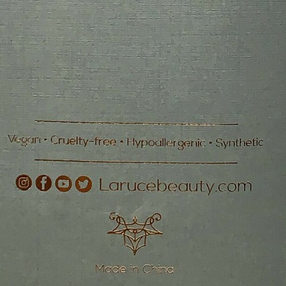 NEW LARUCE Beauty Essentials 5 pc set Brush Set - Picture 4 of 5